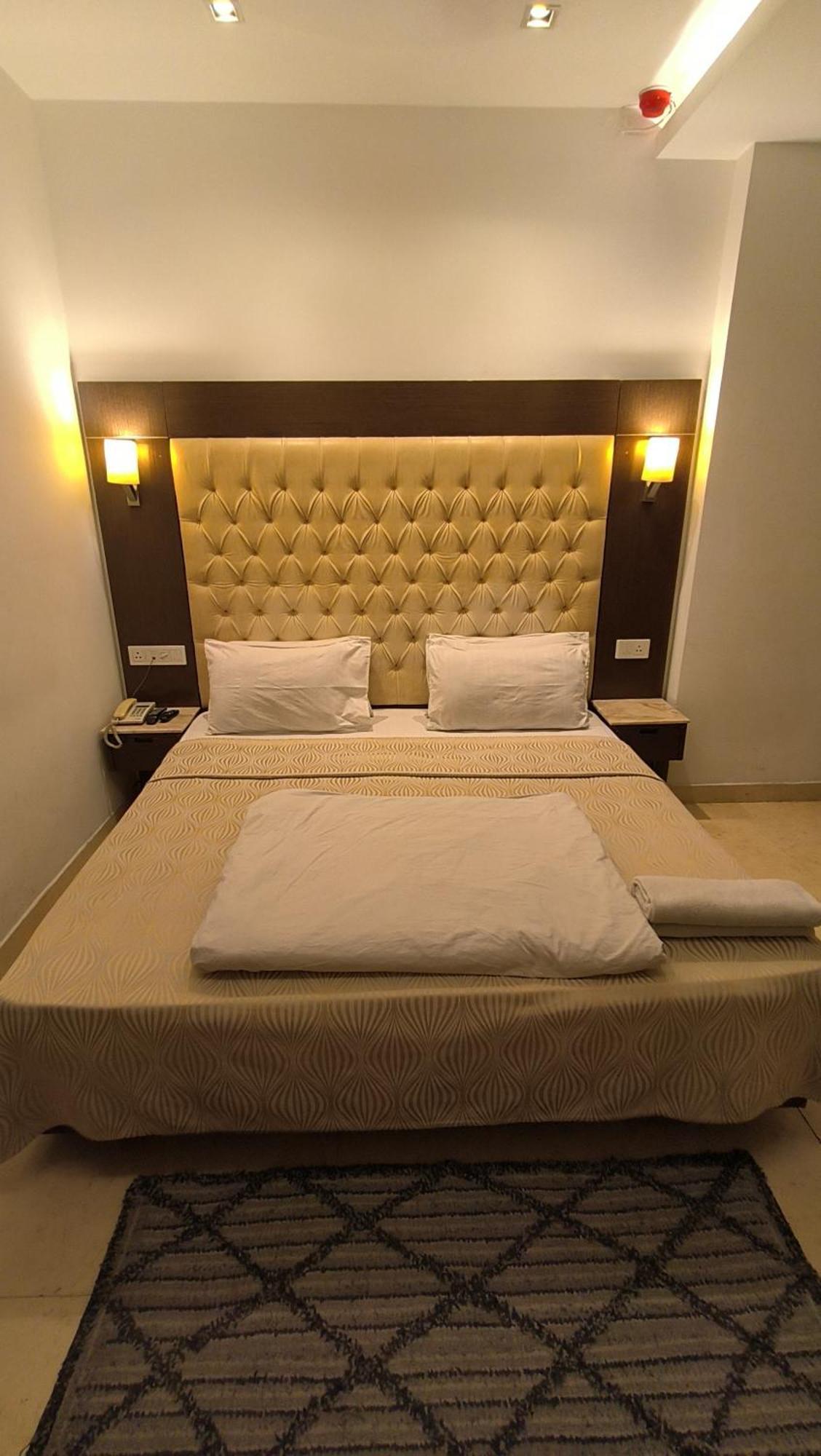 Metropolis Tourist Home Paharganj ニューデリー エクステリア 写真