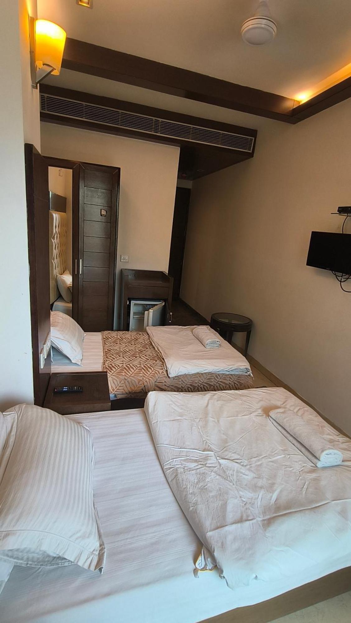 Metropolis Tourist Home Paharganj ニューデリー エクステリア 写真
