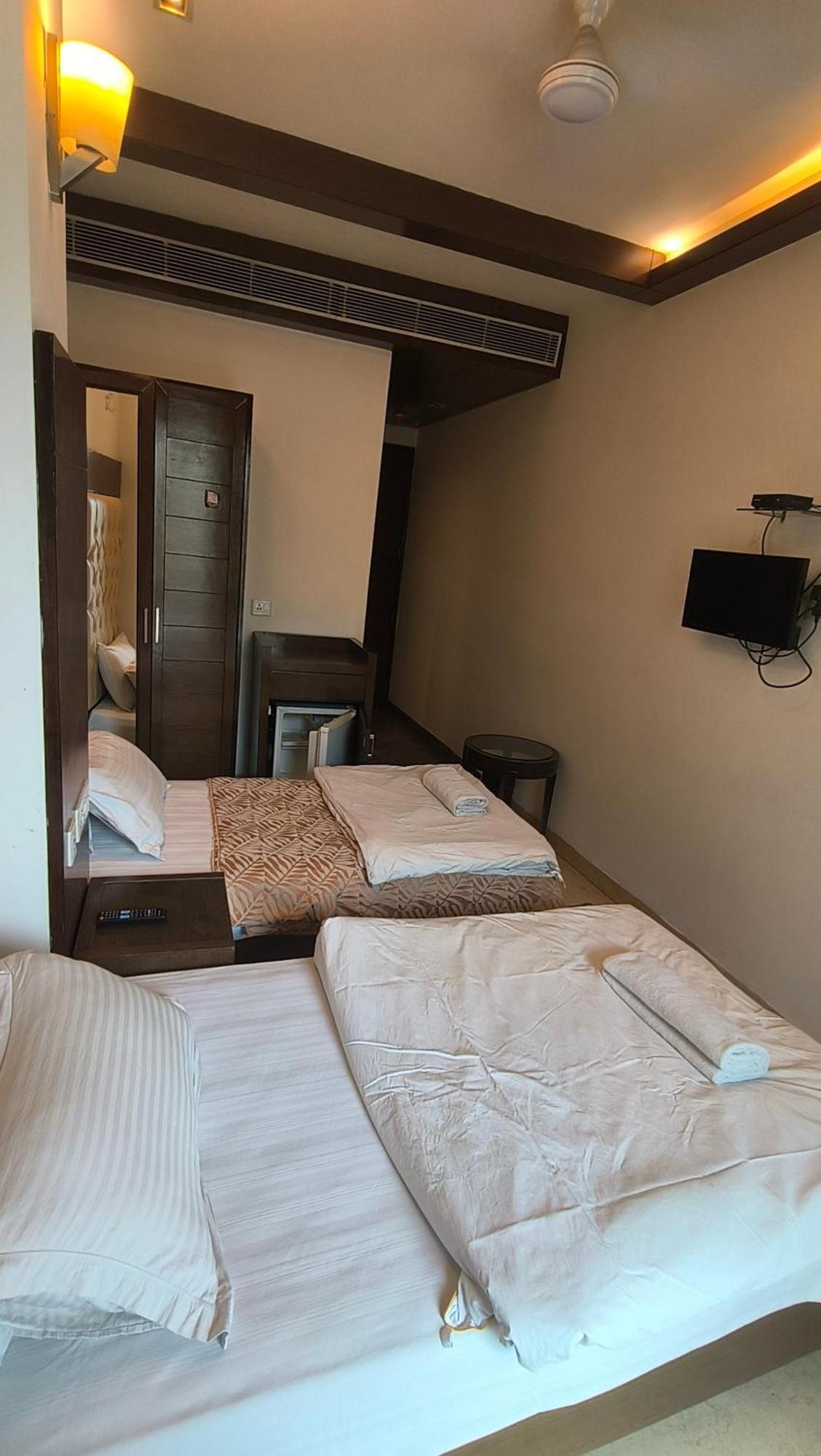 Metropolis Tourist Home Paharganj ニューデリー エクステリア 写真